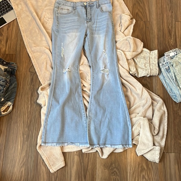 blue flared jeans - Picture 1 of 2